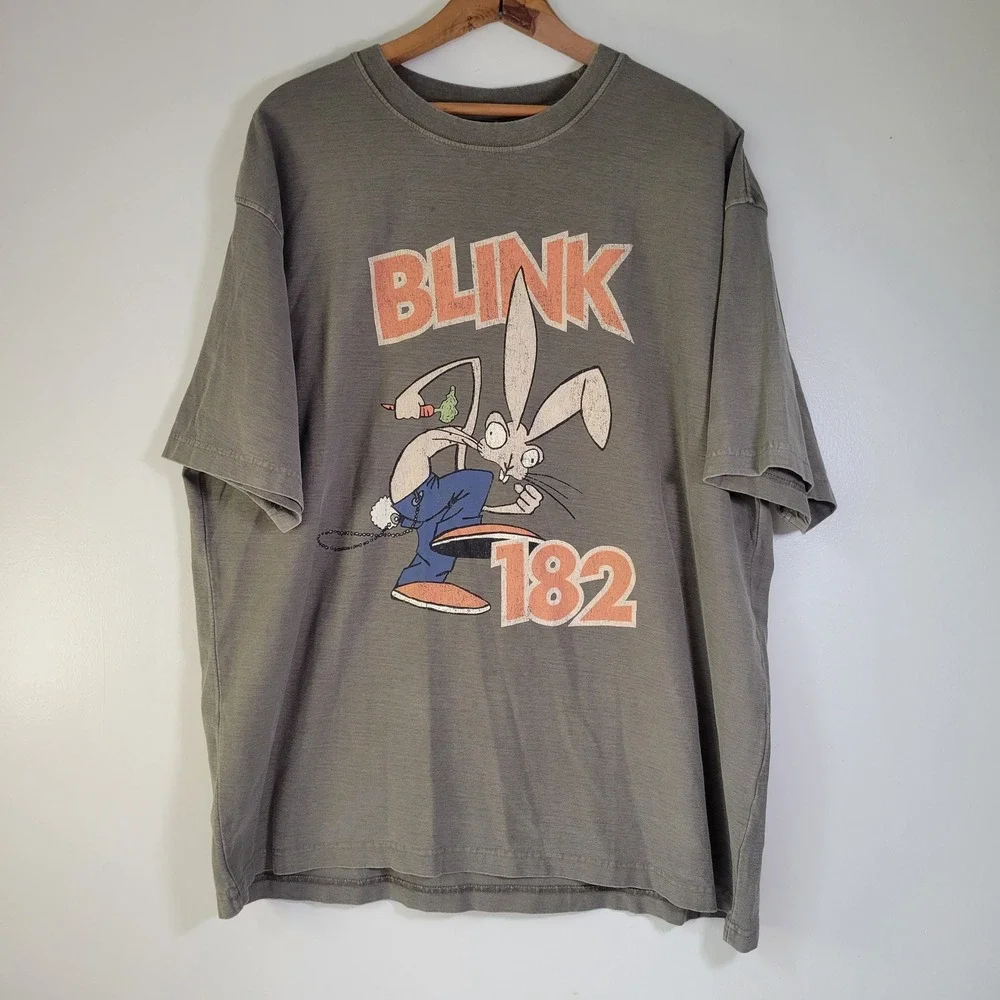 Blink-182 Skankin Rabbit Mascot Graphic Grunge 90s Band Tee Olive Green 2XL NWT - Picture 1 of 9